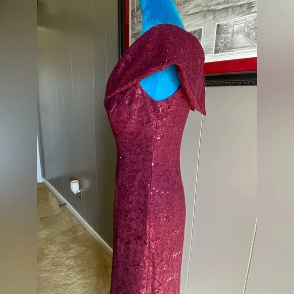 MORGAN & CO. BURGUNDY DRESS. - Picture 11 of 16